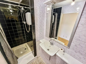 Photo 5- click for photo gallery